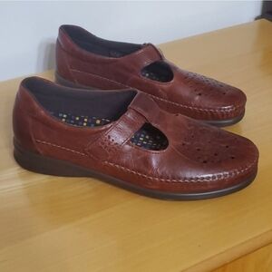 SAS Willow Brown Leather Women's Comfort Shoes Size 9